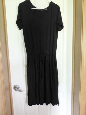32 Degrees Black Short-Sleeve Drawstring-Waist Dress